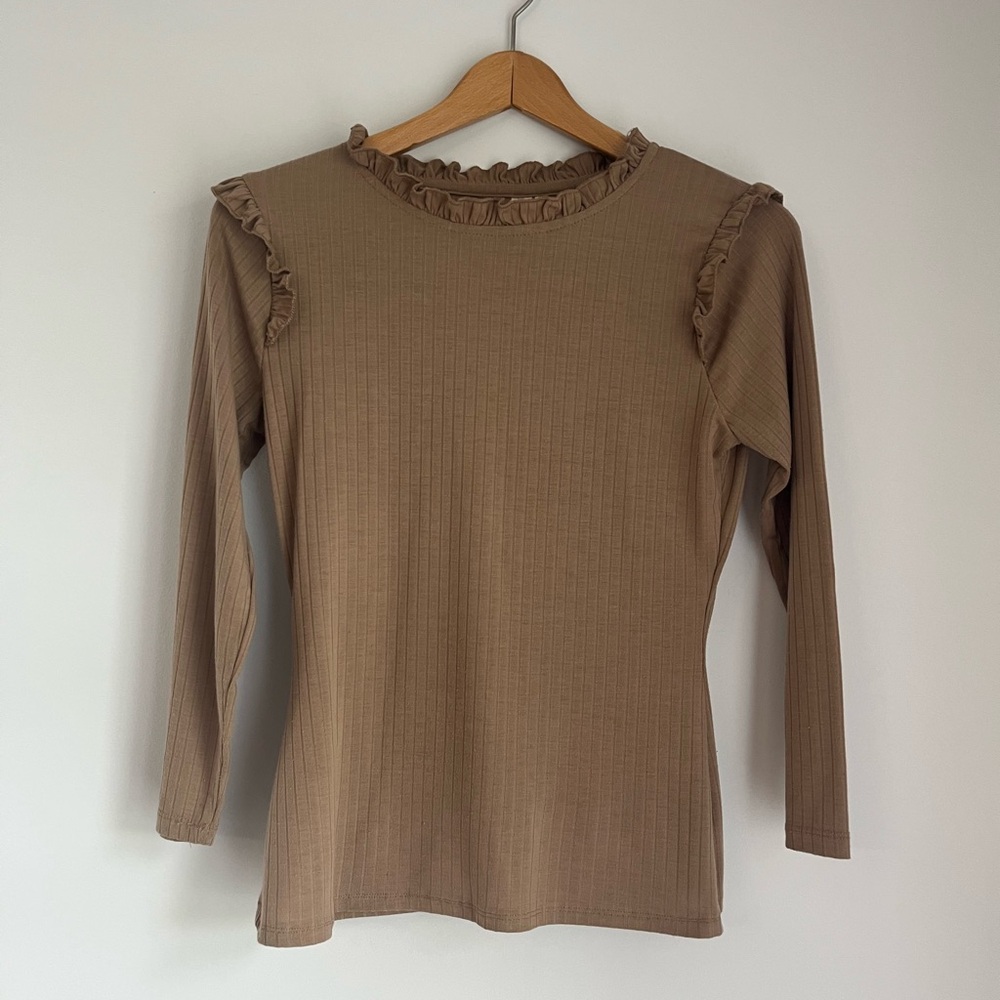Hayden Los Angeles Women's Small 3/4  Sleeve Top Ruffle Accents Knit